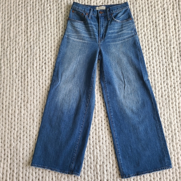 Madewell Wide-Leg Crop Jeans - 25 - Picture 3 of 4